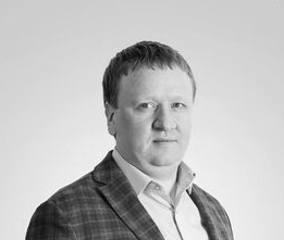 Роман Ярков
